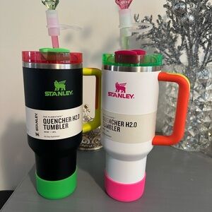 WHITE AND BLACK NEON STANLEY TUMBLERS 40 oz!